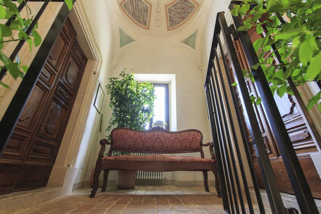 Casa Rosati Hotel Fontecchio Ngoại thất bức ảnh