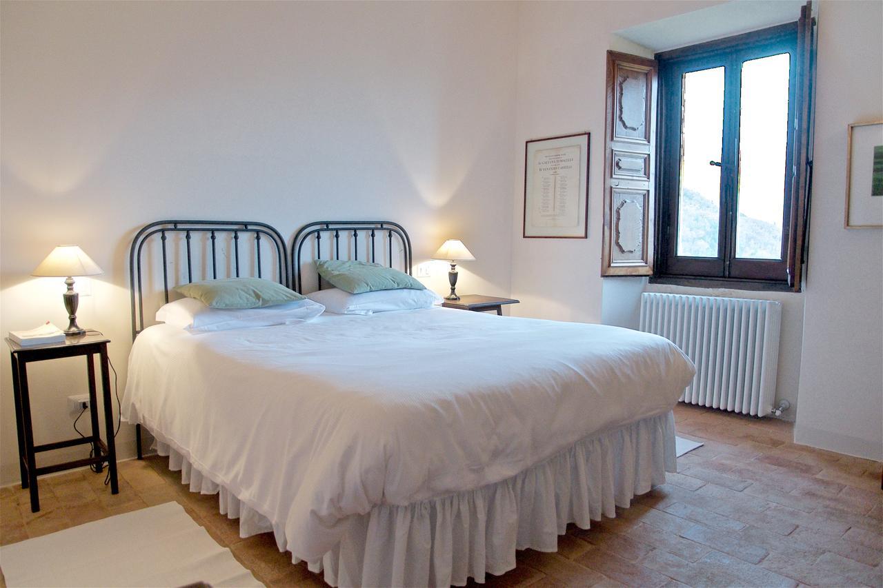 Casa Rosati Hotel Fontecchio Ngoại thất bức ảnh